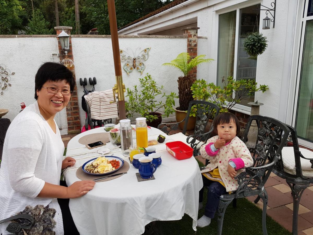 Best Area Close To Leeds Centre ภายนอก รูปภาพ